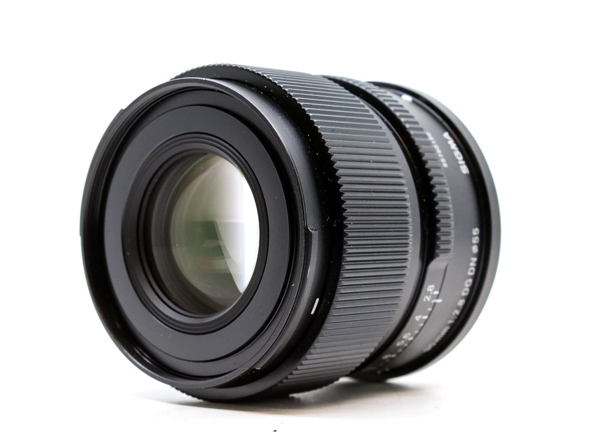 Sigma 90mm f/2.8 DG DN Contemporary - Misura L