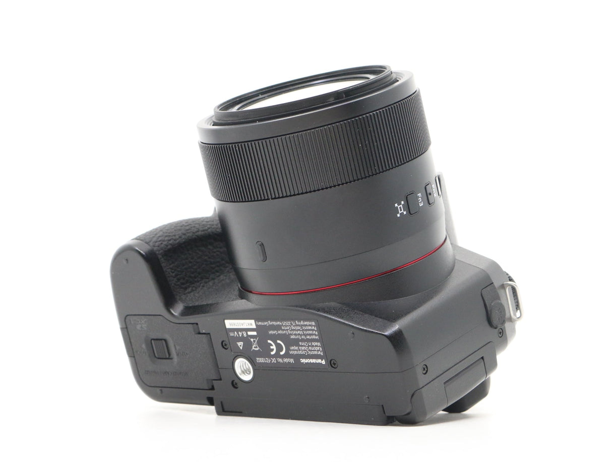 Panasonic Lumix DC-FZ1000 II - segunda mano - excelente estado - detalle 2 de 4 - SKU 3774792 - Camera Market