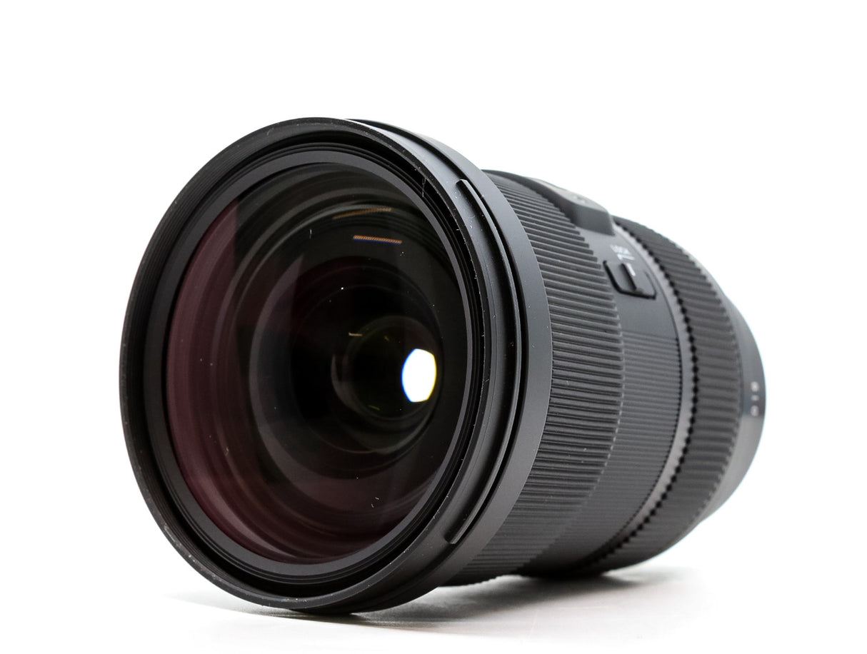 Sigma 24-70mm f/2.8 DG DN ART - L Fit