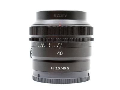Compre Sony FE 40mm f/2.5 G | Camera Market
