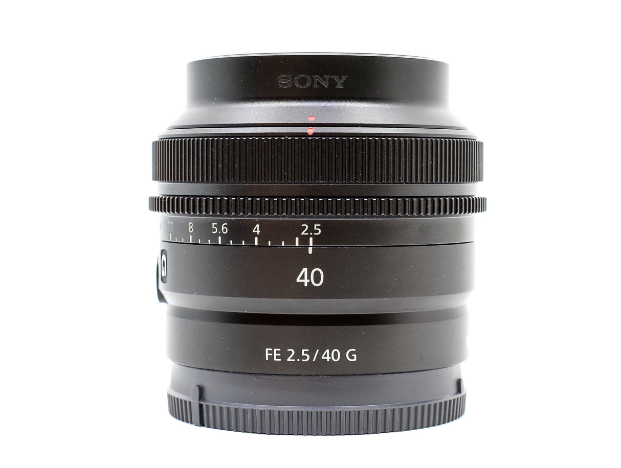 Sony FE 40 mm f/2.5 G
