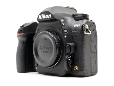 **Nikon D4s**