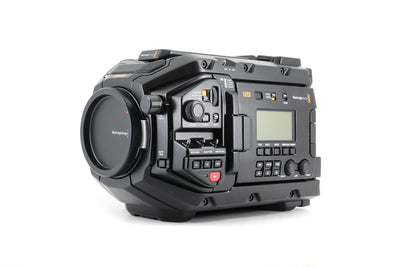 Blackmagic Design URSA Mini Pro G2 4.6K - Montagem Canon EF