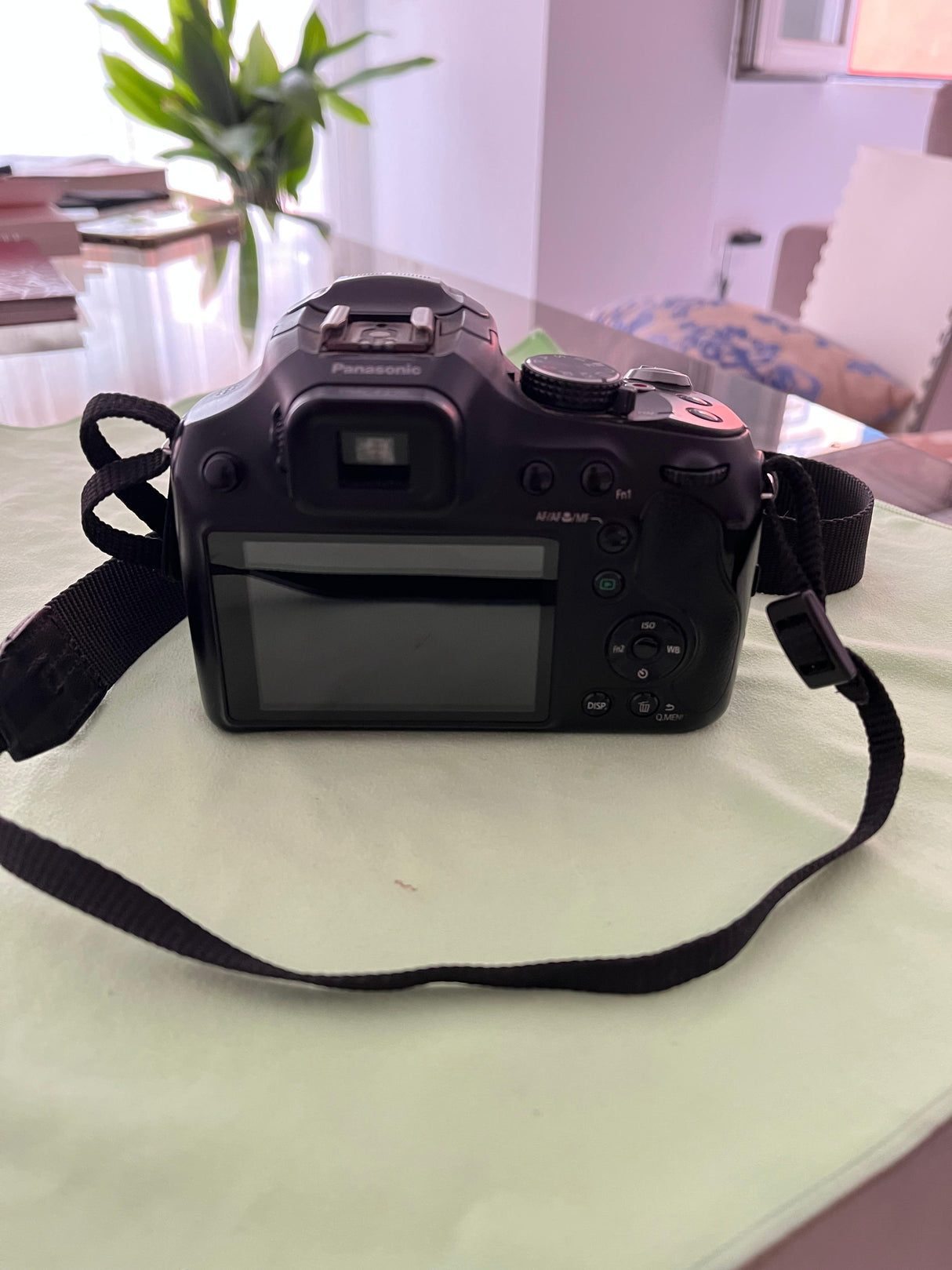 Panasonic Lumix DMC-FZ70 74a4b1a1-8b5b-4212-9172-b6368a7fb9ad