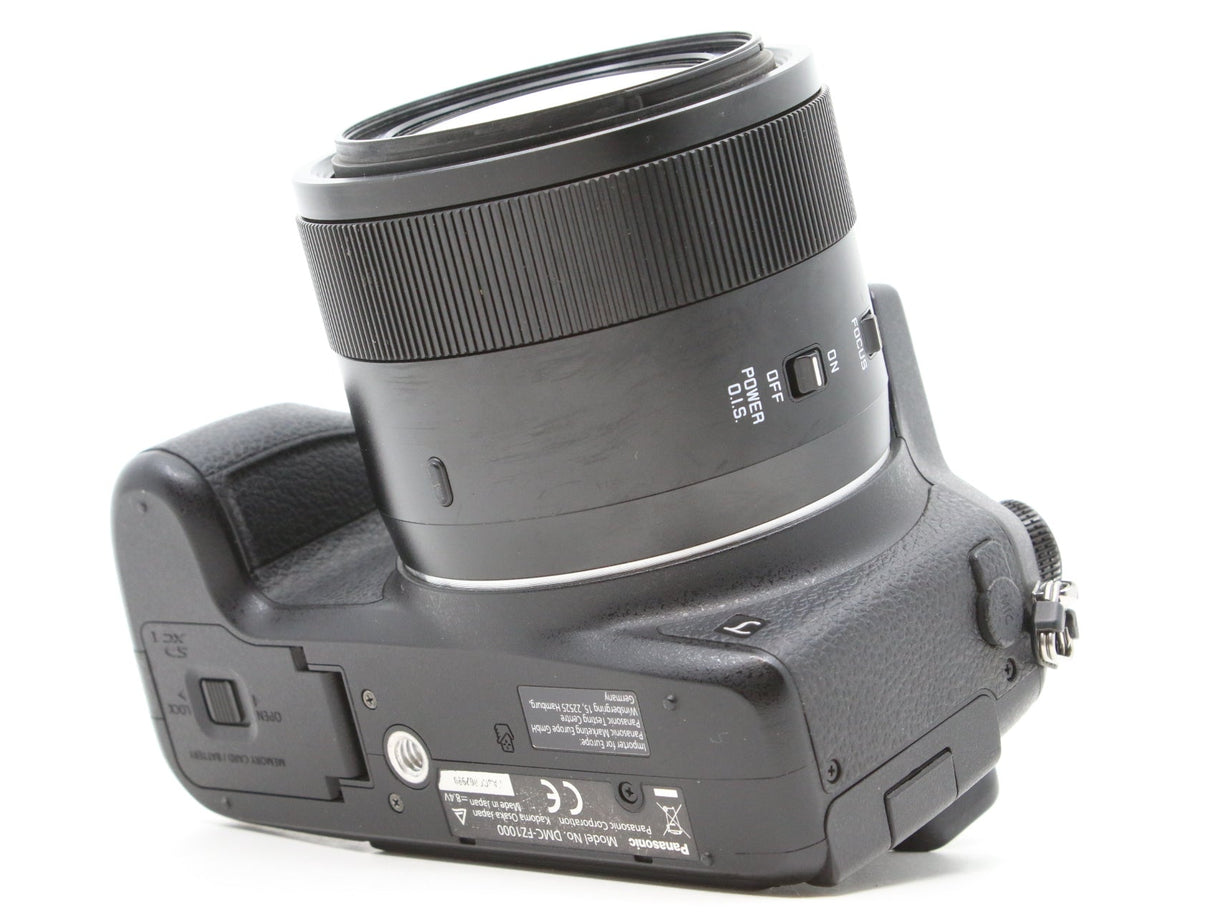 Panasonic Lumix DMC-FZ1000 - segunda mano - excelente estado - detalle 2 de 4 - SKU 3788209 - Camera Market