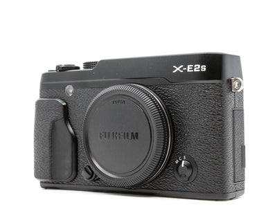Compre Fujifilm X-E2S | Camera Market