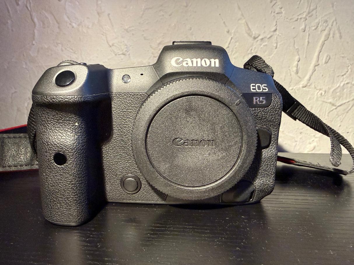 Canon Canon R57cdbd331-b6c5-47a1-87ac-386f5b76b431