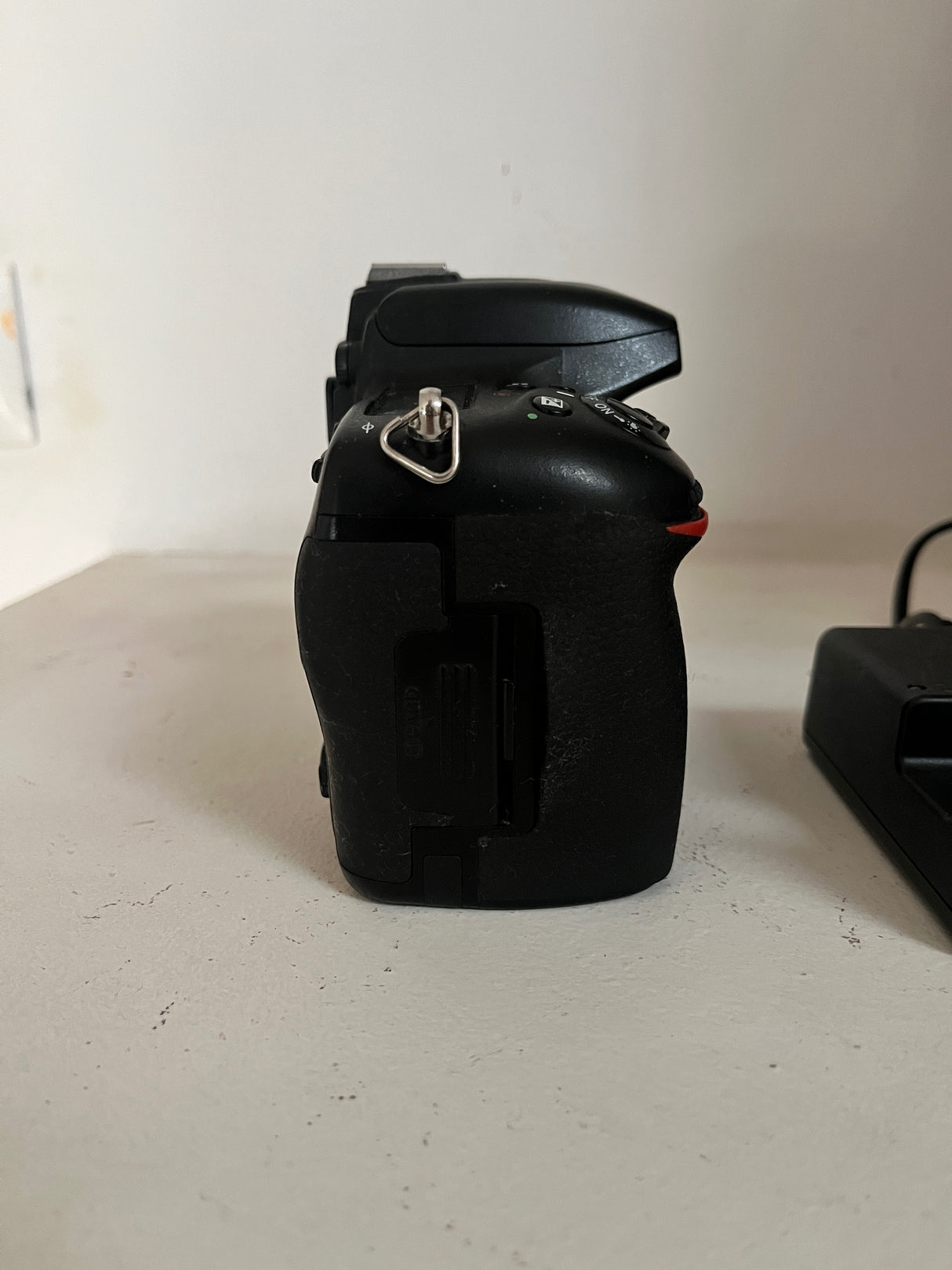 NIKOND75022aa0be7-0646-4dcd-a7d8-15c1cb508452