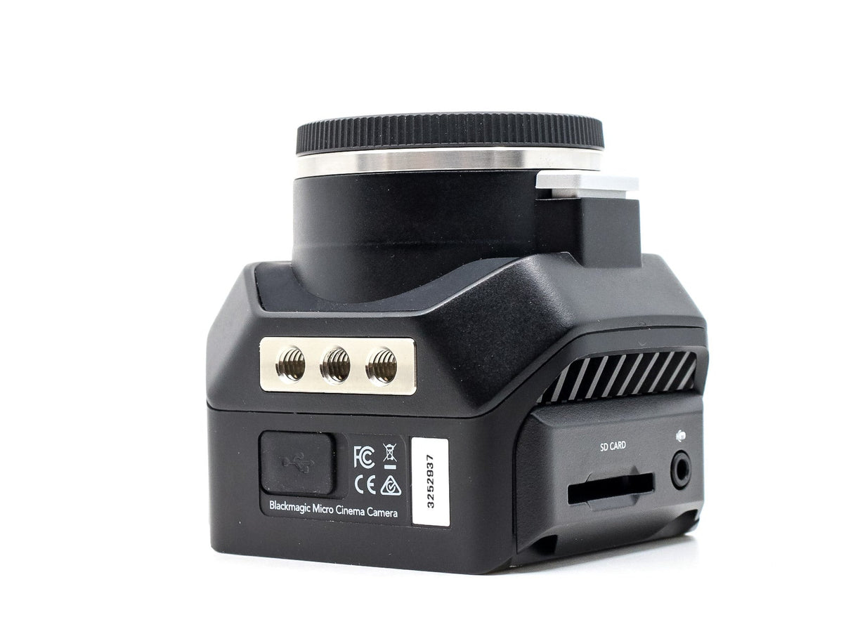 Blackmagic Design Micro Cinema Camera - segunda mano - excelente estado - detalle 3 de 4 - SKU 3450675 - Camera Market