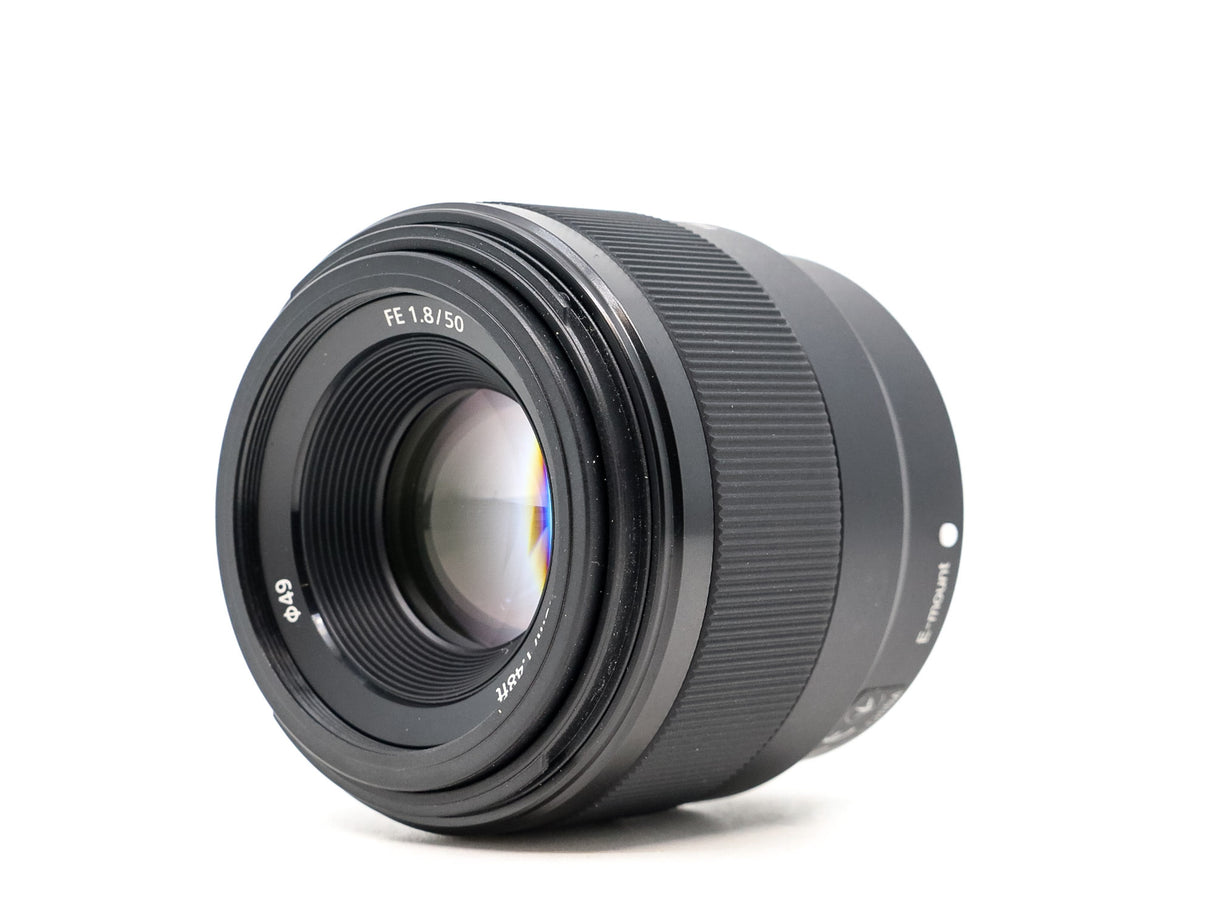 Sony FE 50 mm f/1.8