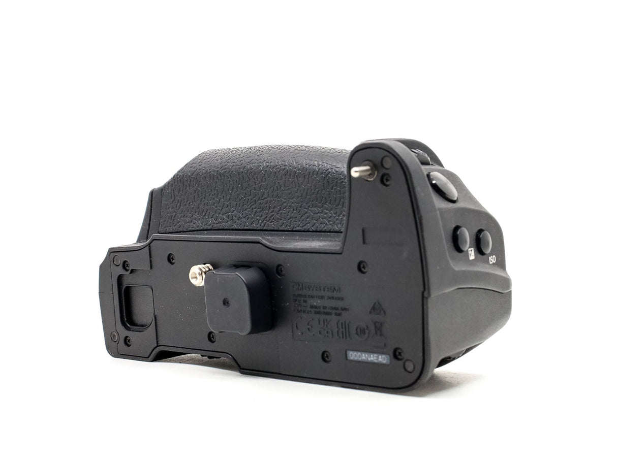 OM SYSTEM HLD-10 Power Battery Grip - segunda mano - excelente estado - detalle 3 de 4 - SKU 3533237 - Camera Market