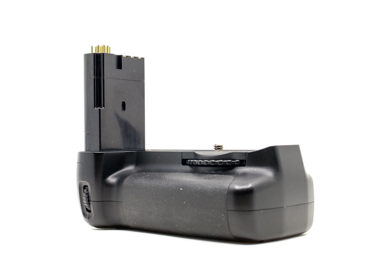 Nikon MB-D80 Battery Grip - segunda mano - excelente estado - foto principal - SKU 3772390 - Camera Market