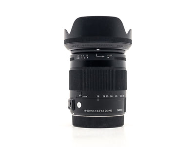 Sigma 18-200mm f/3.5-6.3 DC Macro OS HSM Contemporary - Montagem Canon EF-S