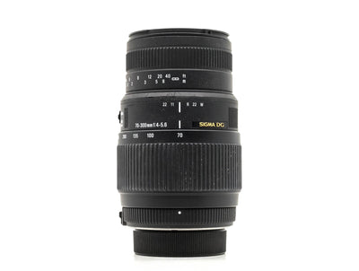 Sigma 70-300mm f/4-5.6 DG Macro - Montagem Nikon