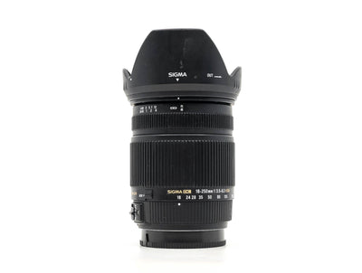 Sigma 18-250mm f/3.5-6.3 DC OS HSM - Montagem Sony A