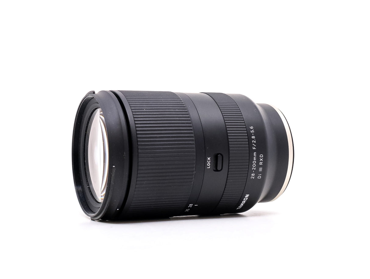 Tamron 28-200mm f/2.8-5.6 Di III RXD - Sony FE Fit - segunda mano - excelente estado - foto principal - SKU 3712312 - Camera