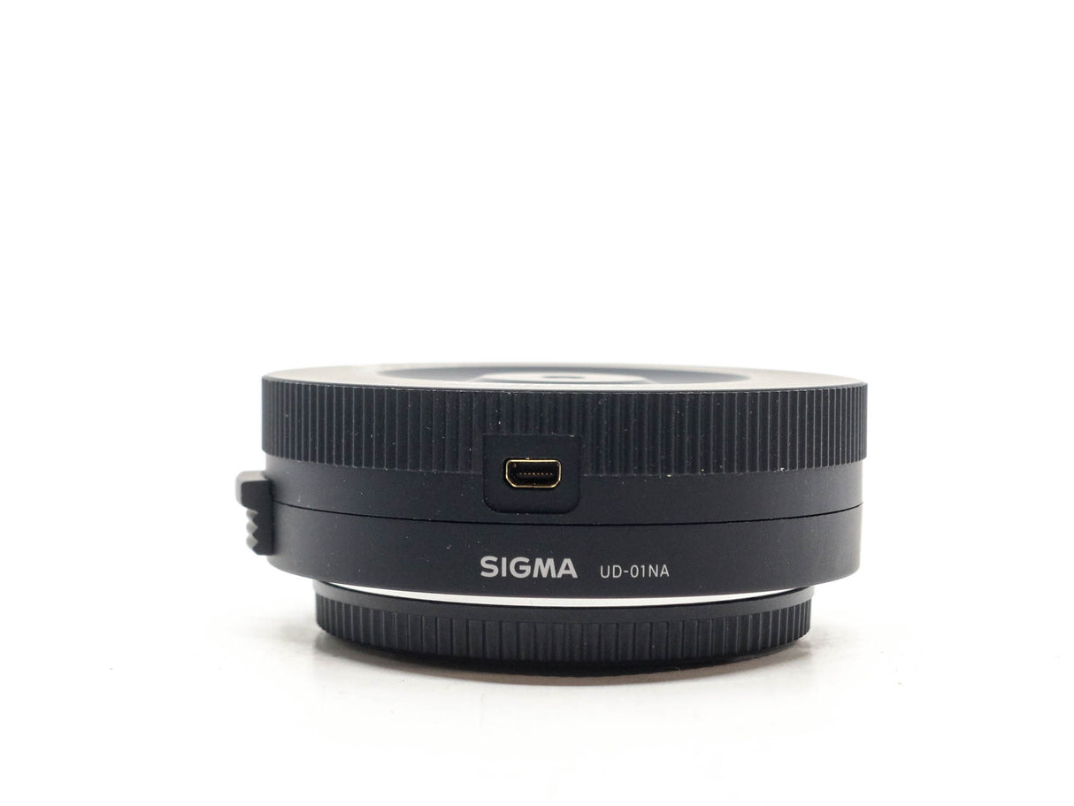 Sigma USB Dock - Nikon Fit - segunda mano - como nueva - foto principal - SKU 3688688 - Camera Market