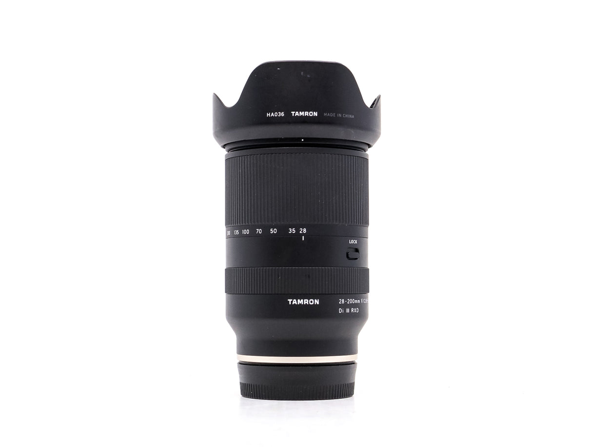 Tamron 28-200mm f/2.8-5.6 Di III RXD - Sony FE Fit - segunda mano - excelente estado - detalle 2 de 5 - SKU 3712312 - Camera