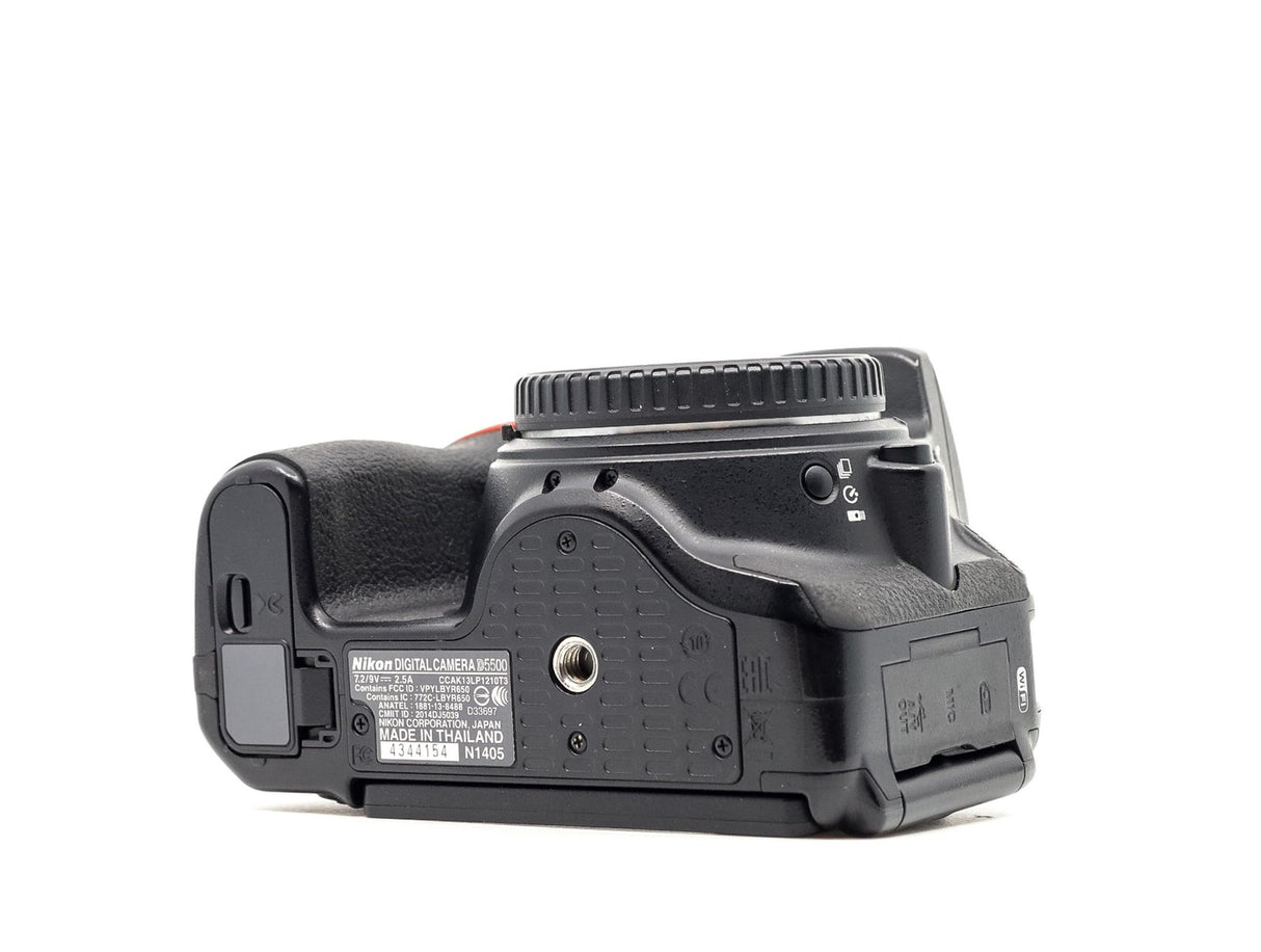 Nikon D5500 - segunda mano - excelente estado - detalle 4 de 4 - SKU 3879221 - Camera Market