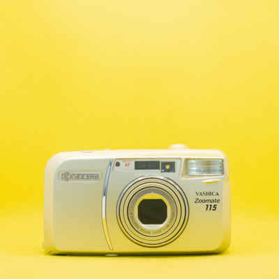 Yashica Zoomate 115 (Versão Premium Kyocera)