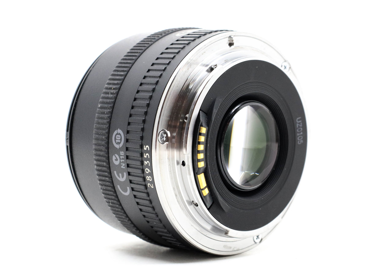 Canon EF 35mm f/2 - segunda mano - excelente estado - detalle 3 de 3 - SKU 3775722 - Camera Market