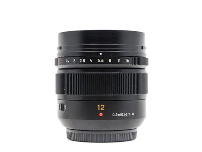 Compre Panasonic Leica DG Summilux 12mm f/1.4 ASPH. | Camera Market