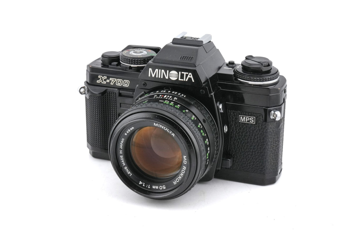 Minolta X-700 + 50mm f1.4 MD Rokkor