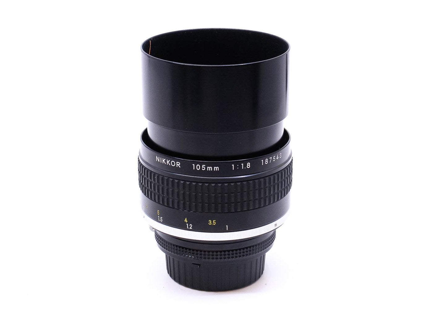 Nikon Ai-S 105mm f/1.8 · imagem principal