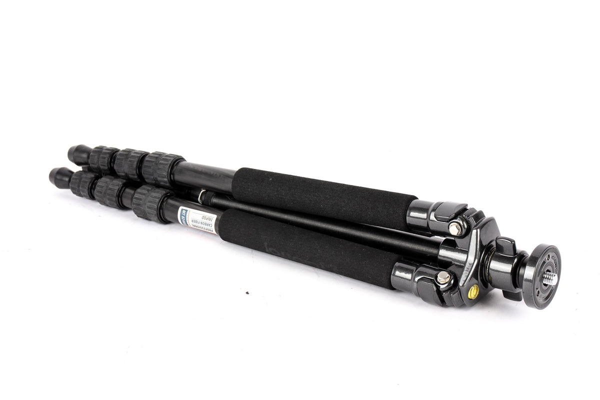 Giottos MT8246B Carbon Fibre Tripod · imagem principal