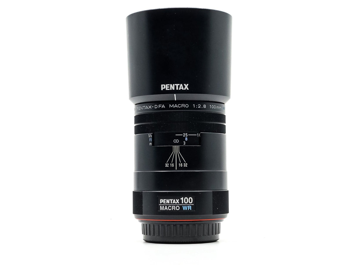Pentax SMC Pentax-D FA 100mm F/2.8 Macro · imagem principal