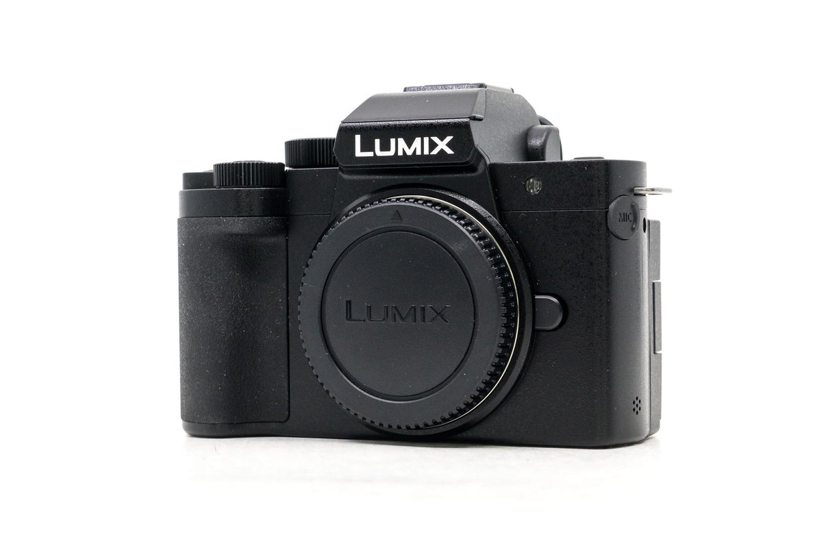 Panasonic Lumix DC-G100D · imagem principal