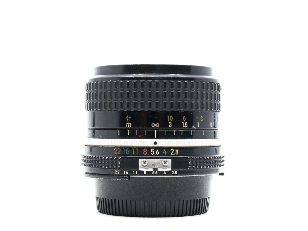Nikon Ai Nikkor 24mm f/2.8 · imagem principal