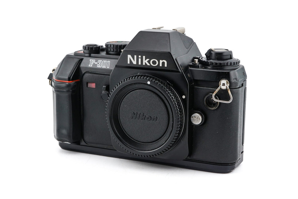 Nikon F-301