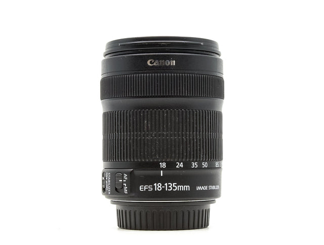 Canon EF-S 18-135mm f/3.5-5.6 IS - segunda mano - excelente estado - foto principal - SKU 3781631 - Camera Market