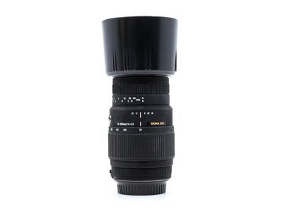 Sigma 70-300mm f/4-5.6 Macro - Montagem Canon EF