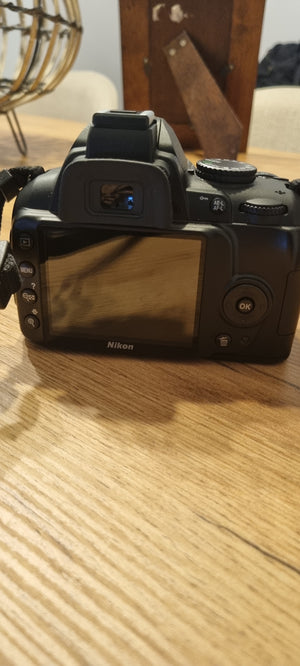 NikonD30008366236c-0947-40dd-a683-6755003cccd2