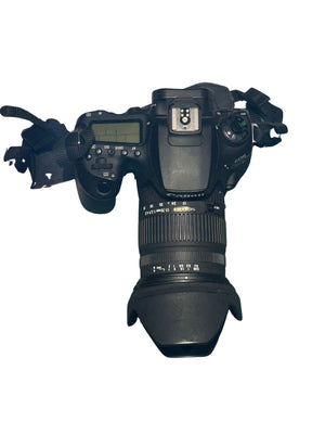 Canon y SigmaEOS 90D y 17-70mmca7ef448-c9ab-4c1f-b6c8-6583a2d30a34