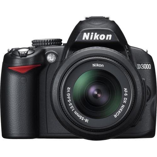 D3000 SLR - Black + Nikon AF-S DX Nikkor 18-55mm f/3.5-5.6G ED + Nikon AF-S DX Nikkor 55-200mm f/4-5.6G ED f/3.5-5.6 + f/4-5.6  · main image