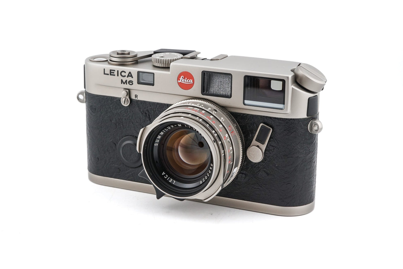 Compre Leica M6 (Titânio, 10412) + 35mm f1.4 Summilux-M (Tipo II) (Titânio, 11860) | Camera Market · imagem principal