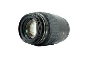 Canon EF 100mm f/2.8 Macro USM - segunda mano - excelente estado - detalle 2 de 3 - SKU 3778867 - Camera Market