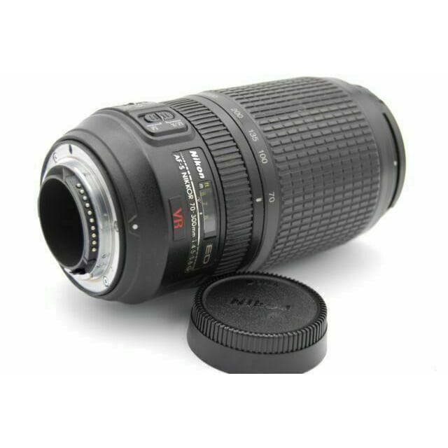 Nikon FX 70-300mm f/4.5-5.6 lenses