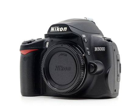 **Nikon D3000**
