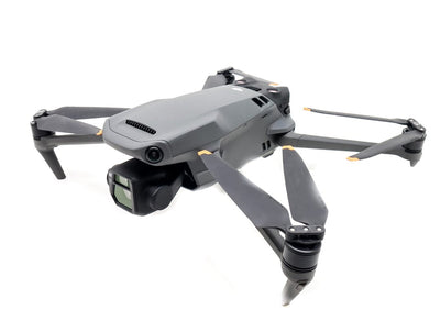 **DJI Mavic 3**