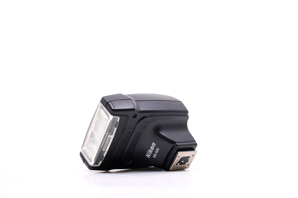 Nikon SB-400 Speedlight · imagem principal