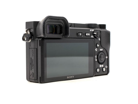 Sony Alpha A6400 - segunda mano - excelente estado - detalle 4 de 4 - SKU 3790985 - Camera Market