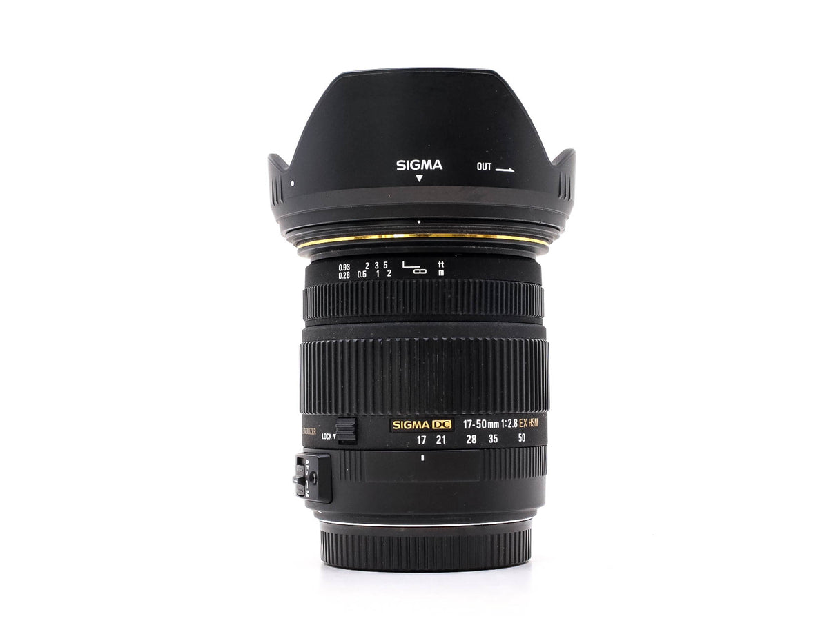 Sigma 17-50mm f/2.8 EX DC OS HSM - Canon EF-S Fit