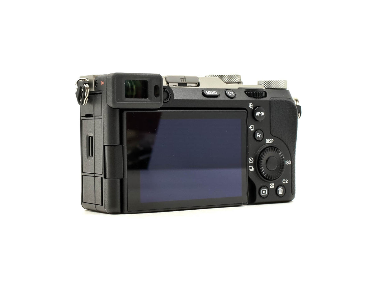 Sony Alpha A7C II - segunda mano - excelente estado - detalle 4 de 4 - SKU 3784486 - Camera Market