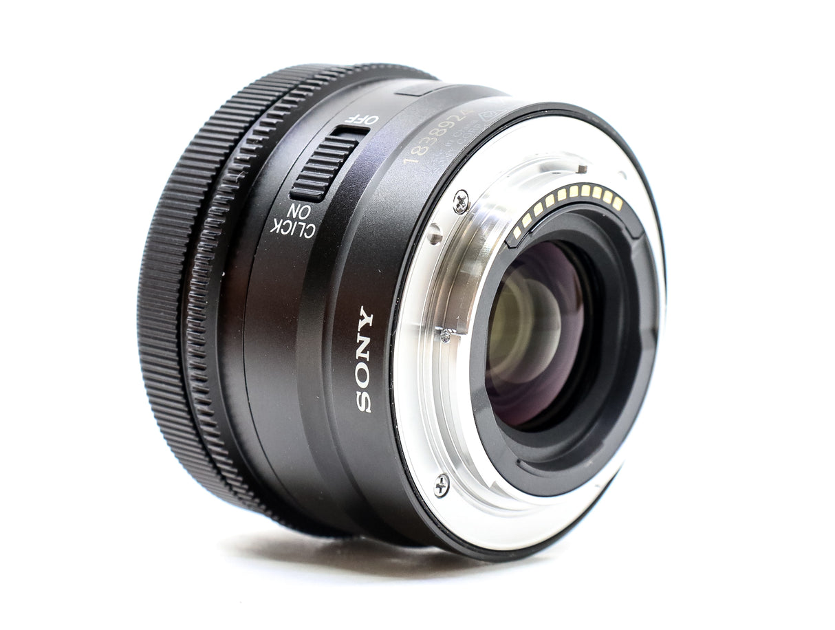 Sony FE 40mm f/2.5 G