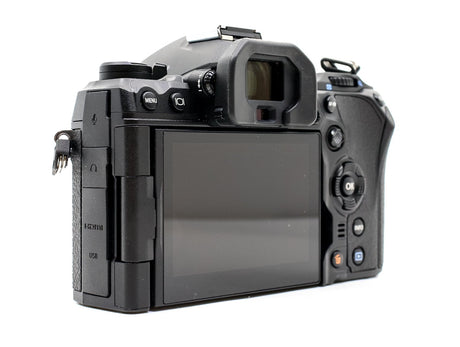 **Portuguese (Brazil):** OM SYSTEM OM-1 Mark II  
**Portuguese (Portugal):** OM SYSTEM OM-1 Mark II