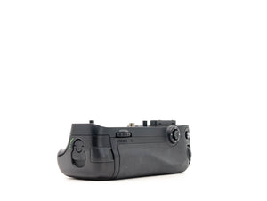 Nikon MB-D15 Battery Grip - segunda mano - excelente estado - detalle 2 de 4 - SKU 3797274 - Camera Market